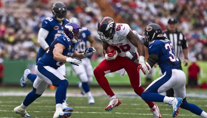 九游下载中心-运动员公益：他们用行动传递体育的爱与责任，运动公益宣传标语